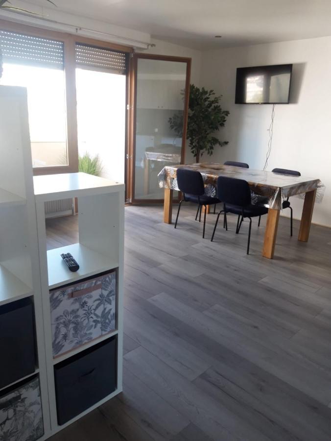 Gambetta Insolite Apartman Chambéry Kültér fotó